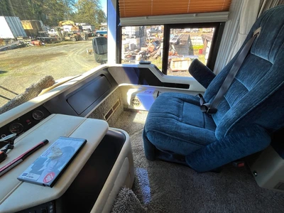 Used 1990 _UNKNOWN_ _UNKNOWN_ Campers, Caravans, Motorhomes Washington US | KNM Equipment Sales & Service #1516489