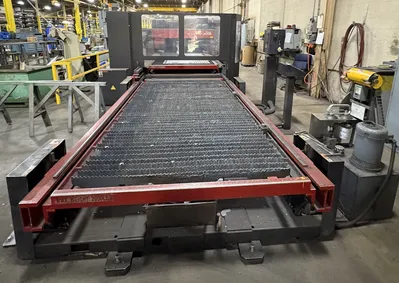2002 AMADA FO-3015 Laser Cutters | Production Asset (3)