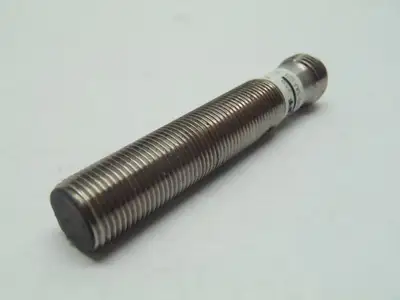 BES-515-449-SA7-S21 | Balluff BES 515-449-SA7-S21 Inductive Proximity Sensor 35-250V AC 5-150mA Sn=2mm - Used