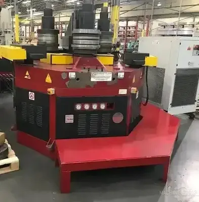 USED 2014 TAURING ALPHA 200
