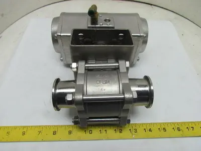 10-SR-85 1000 WOG CF8M Stainless Steel 1-1/2" Tri Clover Ball Valve w/Actuator