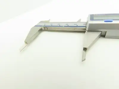 Mitutoyo 573-725-20 Digimatic Point Tip Caliper 0-6" 150mm .0005" NTD12P-P6"M