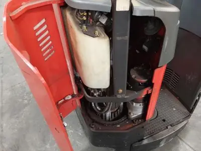 USED 2018 RAYMOND 750 R45TT