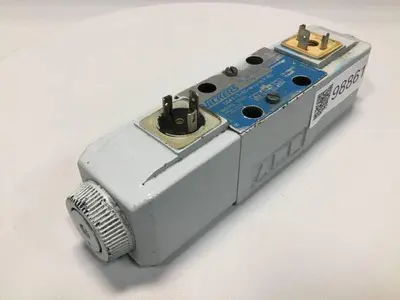 USED VICKERS DG4V-3-6C-M-U-HL7-60