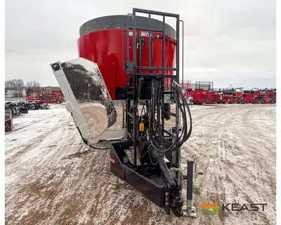 Used CLOVERDALE _UNKNOWN_ Feeder Wagons Iowa US | Keast Enterprises #1360109
