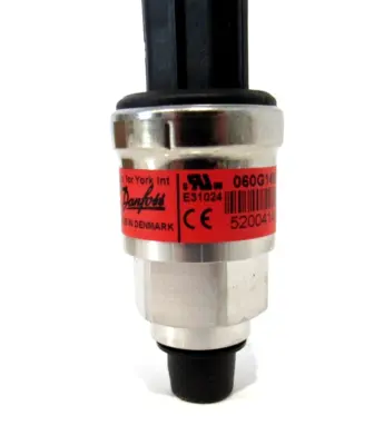 NEW DANFOSS 060G1492 TRANSDUCER 025-28678-008
