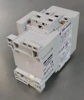 Allen Bradley 100-C30EJ10/C Contactor Loc4E20