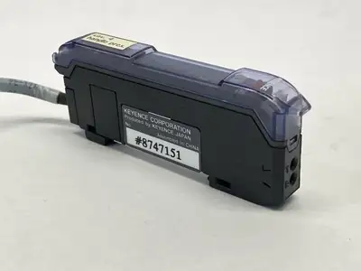 USED KEYENCE FIBER AMPLIFIER MAIN UNIT 7" CABLE