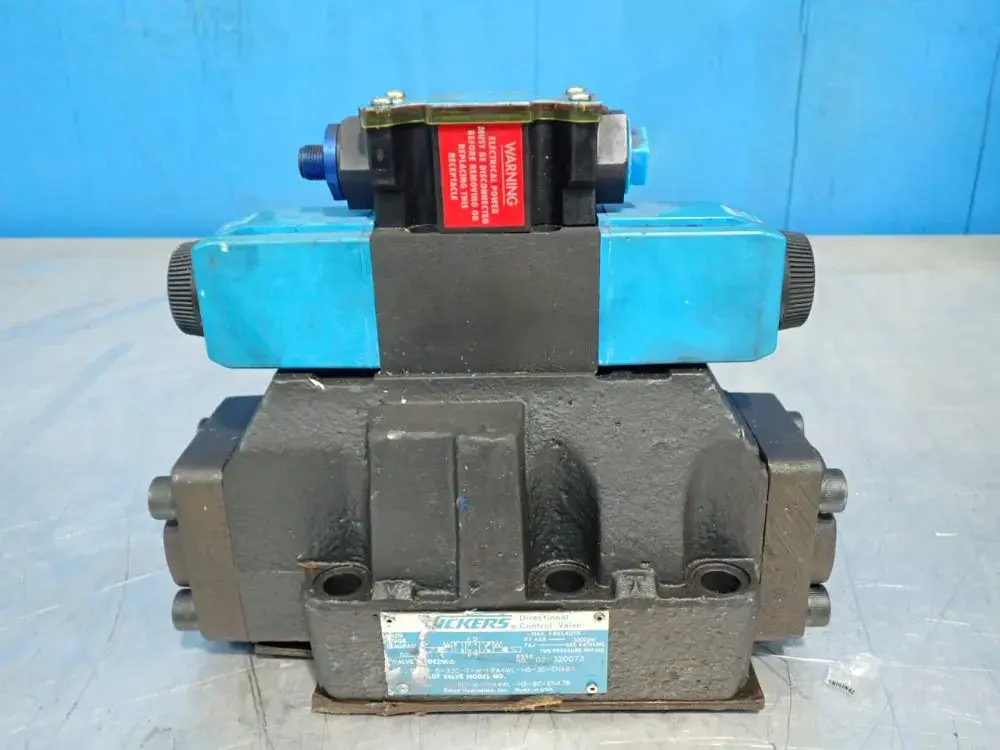 USED VICKERS DG5S833CTMFPA4WLH530EN483