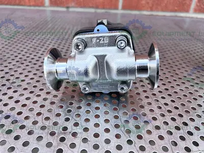 USED ITT PURE FLO 1-316L-RA15MAX-CWP150 DIAPHRAGM VALVE W/ 1" SANITARY FITTING