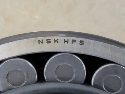 USED NSK 22226EAE4C3