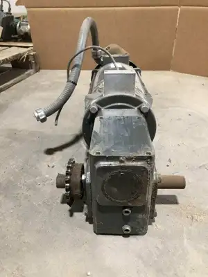 Morse Raider 2060140LR5 Right Angle Gear Drive / Speed Reducer 2HP 5:1 180V