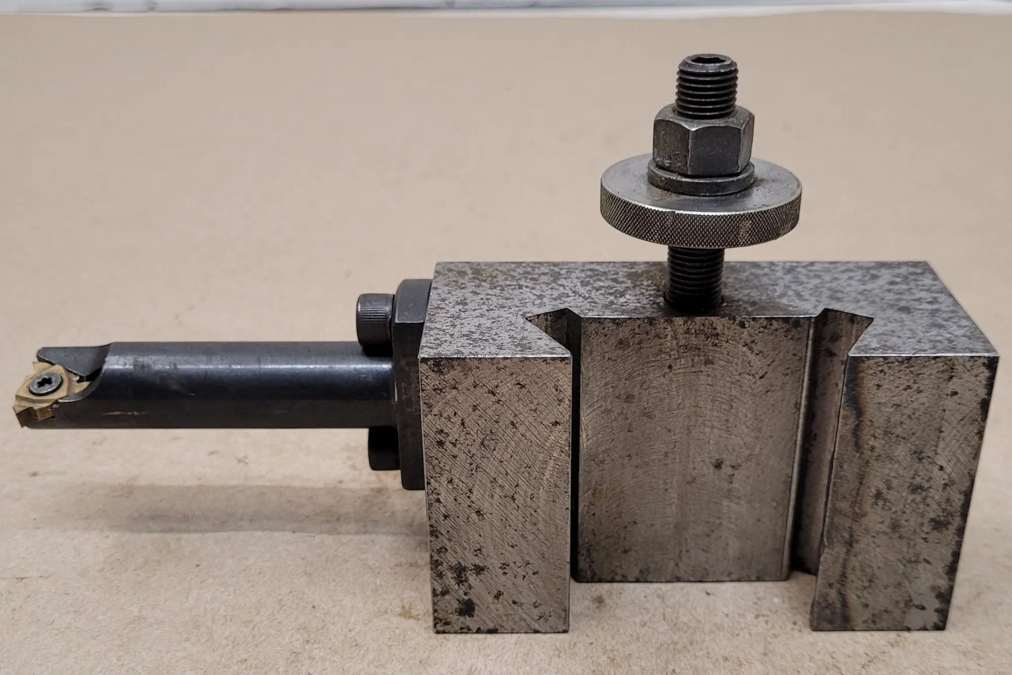 USED DORIAN TOOL 881