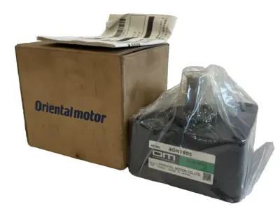 NEW ORIENTAL MOTOR 4GN180S GEARHEAD PARALLEL SHAFT