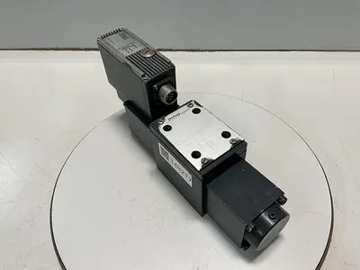 USED DEMAG ERGOTECH 4WRSE 10 Q00-32/G24K0/A1V-588-DE