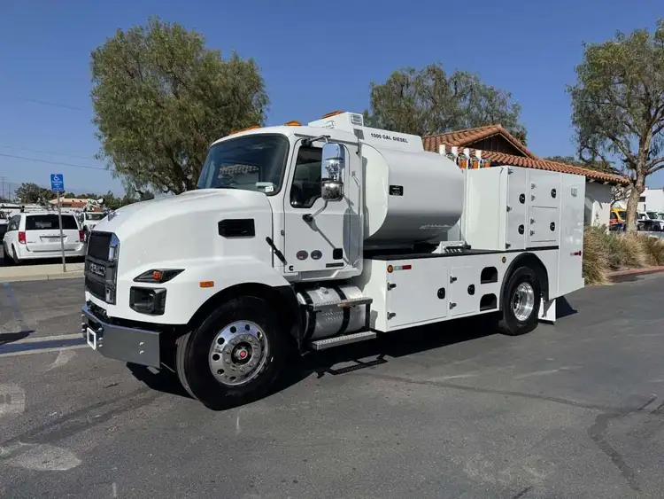 New | in-Stock 2027 MACK MD Fuel & Lube Trucks California US | Commerce Truck Equipment Sales #1548706