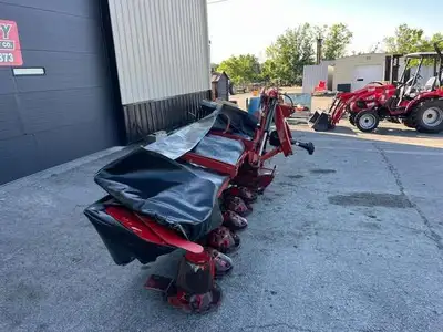 NEW HOLLAND 616 DISC MOWER Disc Mower | County Equipment Company LLC (2)