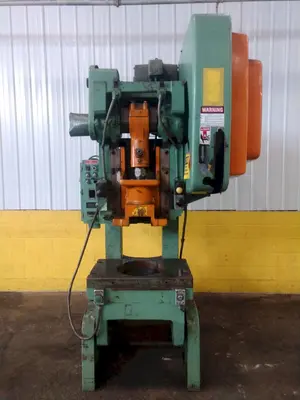 USED BLISS C60STROKE ................. 4"ADUSTMENT .............. 3"SHUT HEIGHT ............ 14.25"