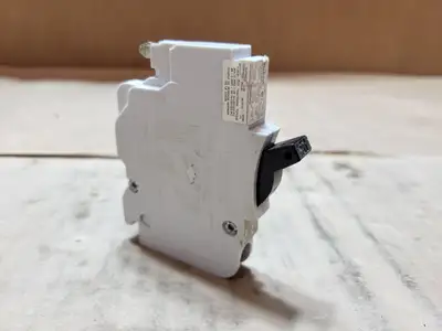 Used FEDERAL PIONEER NC115 Switchgears British Columbia CA | Lenmark #1438647