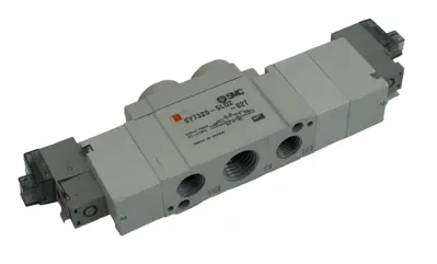 USED SMC SY7320-5LOZ-02T SOLENOID VALVE SY73205LOZ02T