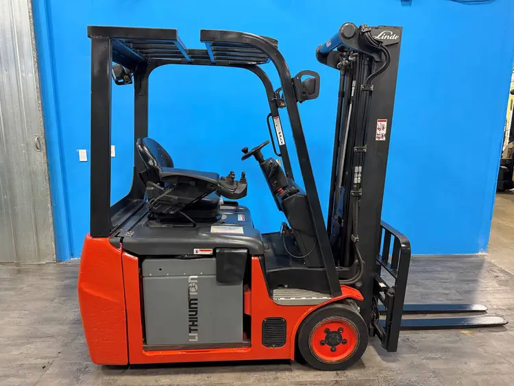 Used 2019 LINDE E18 3-Wheel Stand up Electric Counterbalance Forklifts Minnesota US | Birnstengel Equipment #1550223