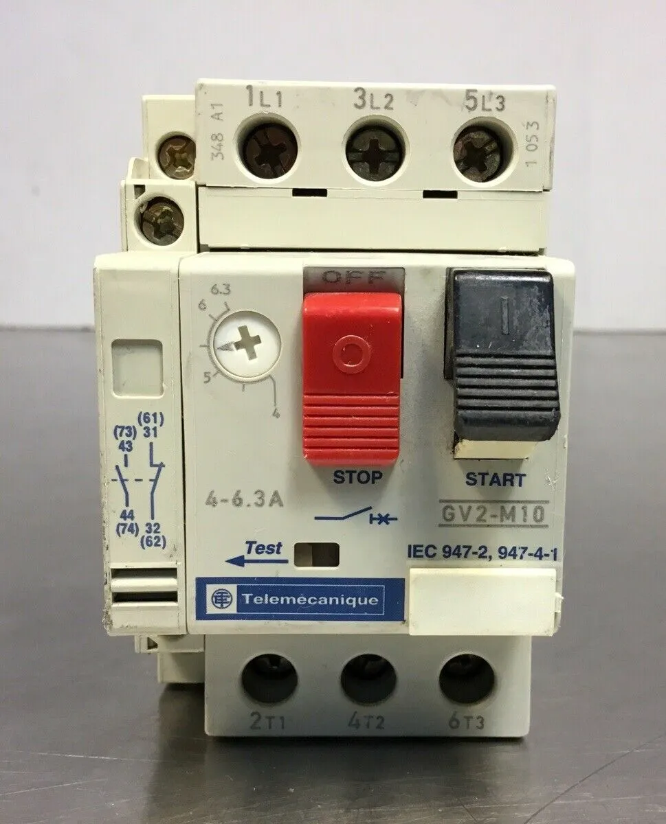 Telemecanique GV2-M10 Manual Motor Starter + GV2-AN11 4-6.3A 4D