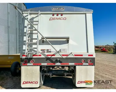 Used DEMCO _UNKNOWN_ Grain Hopper Trailers Iowa US | Keast Enterprises #1360168