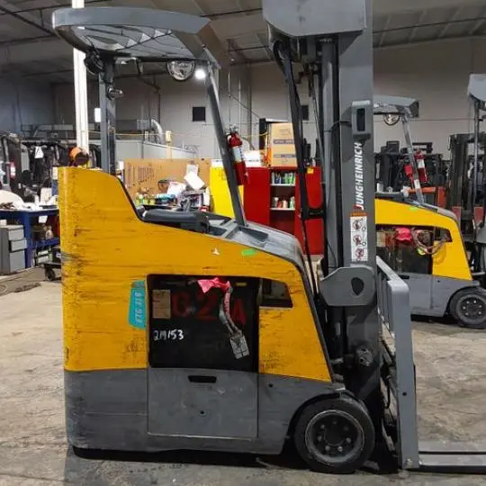 Used 2020 JUNGHEINRICH ETG318 3-Wheel Stand up Electric Counterbalance Forklifts Ohio US | Russell Equipment #724727