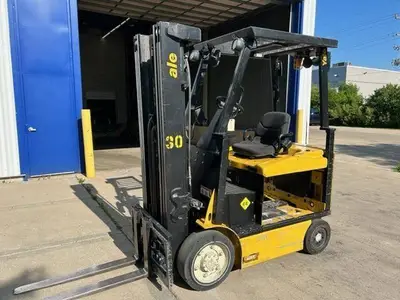 Used 2016 YALE ERC050VG Misc Forklifts Illinois US | Somerset Equipment Sales #1543002