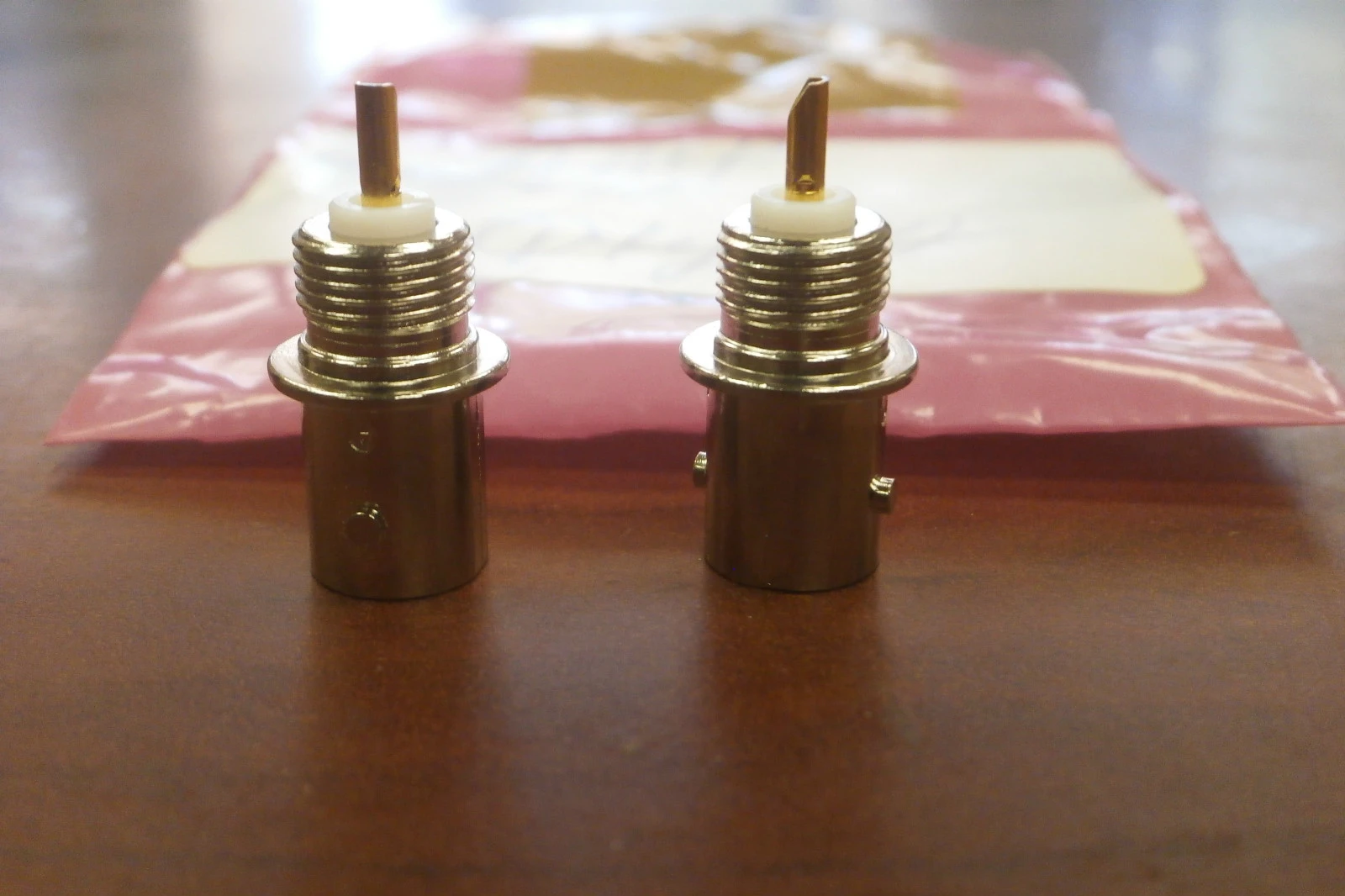 NEW AMP M-F Connector
