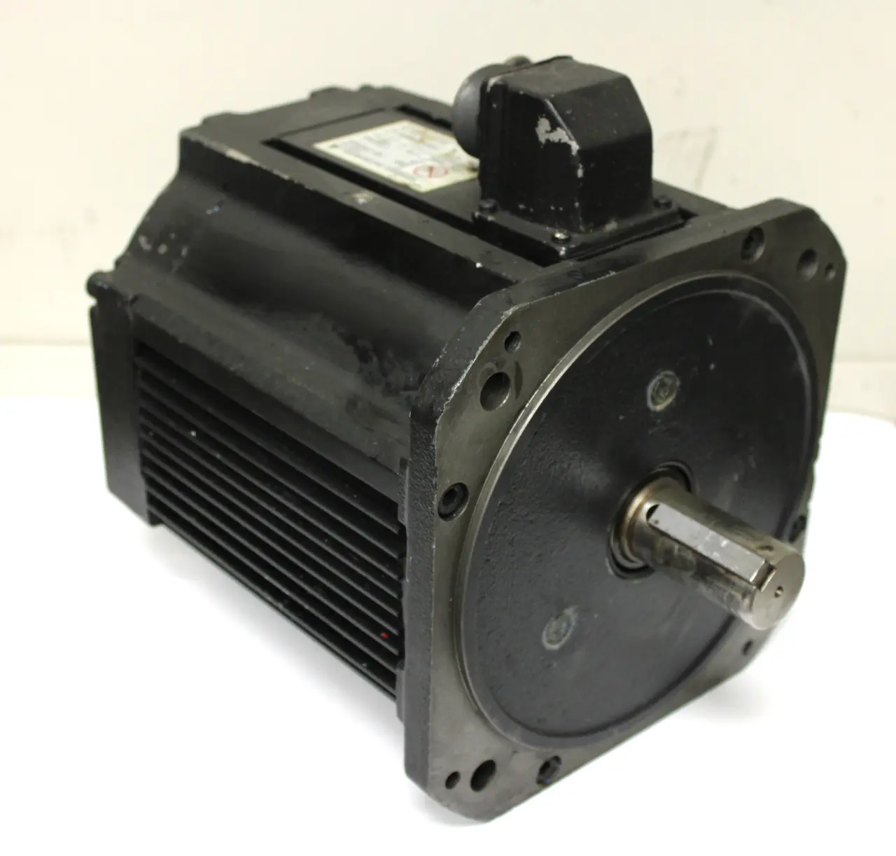 USED YASKAWA USADED-37E32KE