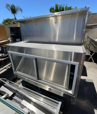 130-0182 Hill Phoenix DLPF-R 4’ Remote Multi Deck Display Cooler