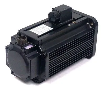 NEW YASKAWA ELECTRIC USAGED-20A22KE SERVO MOTOR USAGED20A22KE
