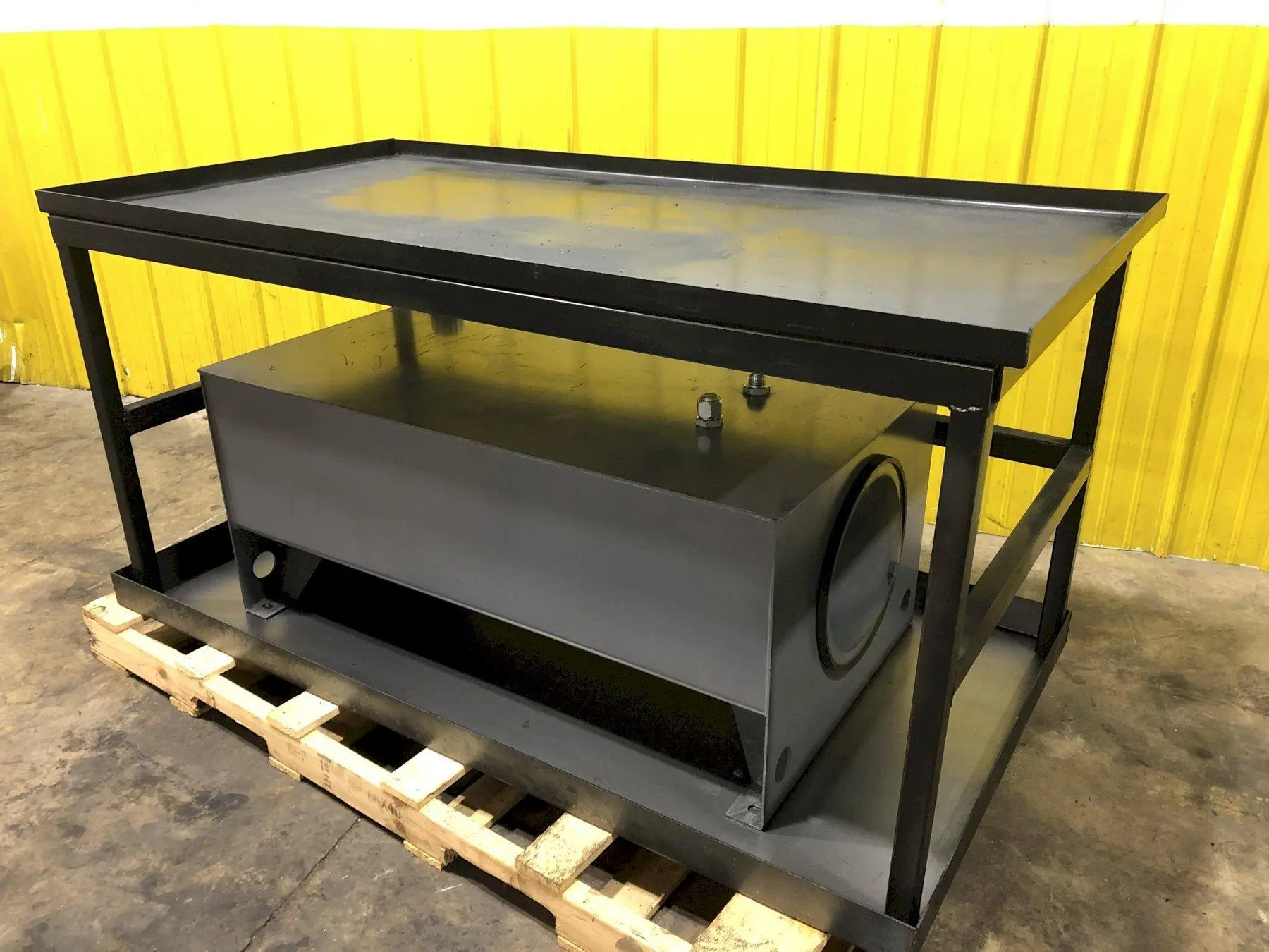 HYDRAULIC OIL RESERVOIR TANK: STOCK #16578