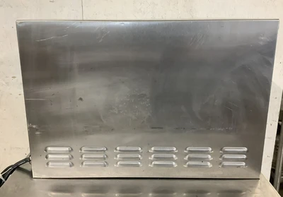 152-0147 APW Wyott P-18 Electric Countertop Pizza/Pretzel Oven