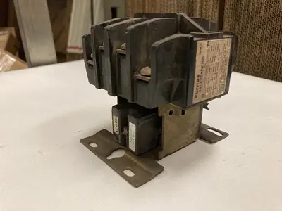 Used FURNAS 42CE25AFZ106 Industrial Controls Ohio US | Surplus Asset Holdings #1235680