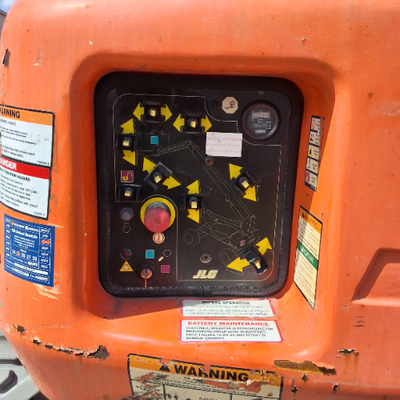 USED 2013 JLG M600JP