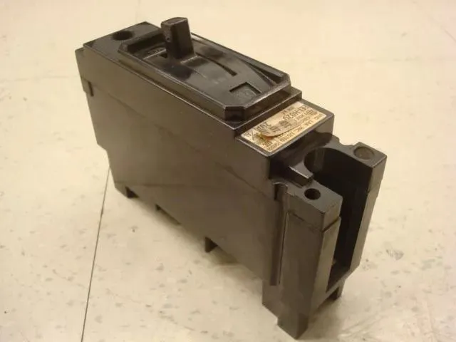 ITE EE1-H020 Circuit Breaker 20 Amps 277 VAC 1 Pole Used