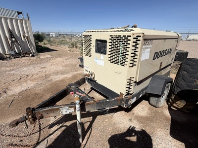 Used _UNKNOWN_ _UNKNOWN_ Air Compressors, Portable Texas US | Miedema Asset Management Group #1312617