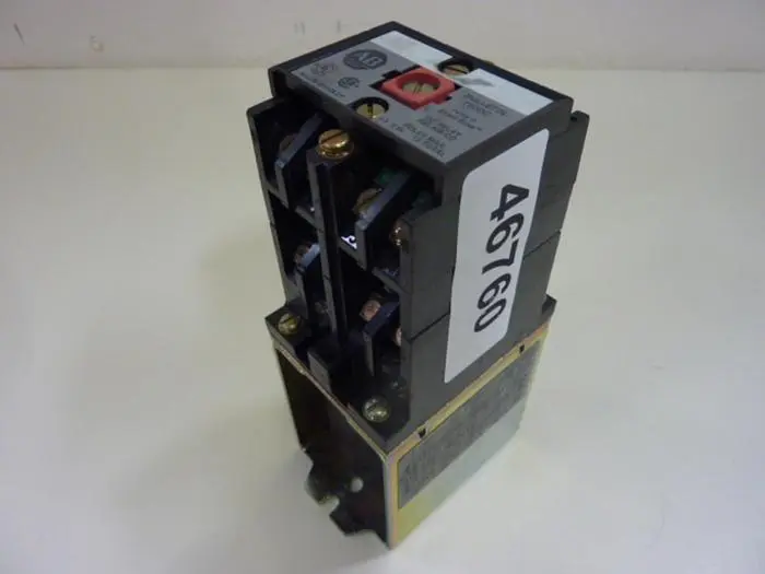Used ALLEN BRADLEY 700DC-P800Z24 SER A Relays & Switches Michigan US | Ideal Machinery #579603