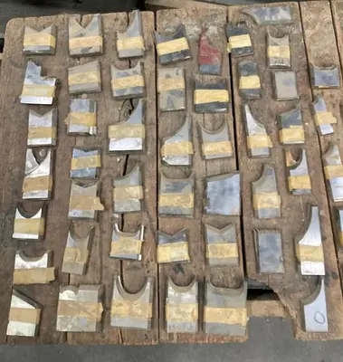 LOT OF MOULDER/SHAPER MATCHED PROFILED CUTTERHEAD KNIVES