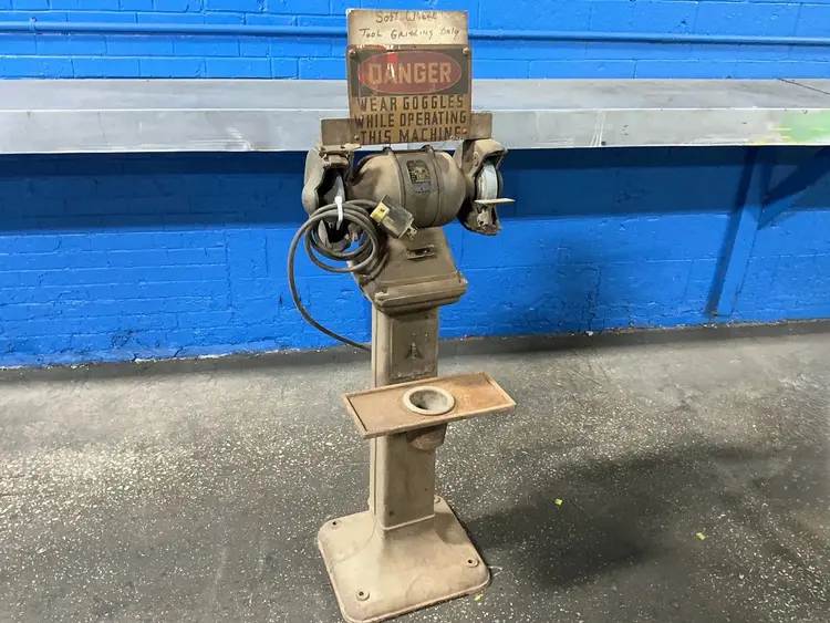 Used BALDOR 7060 D180 Pedestal Type Grinders (Double End) Ohio US | HGR 24 #1291829