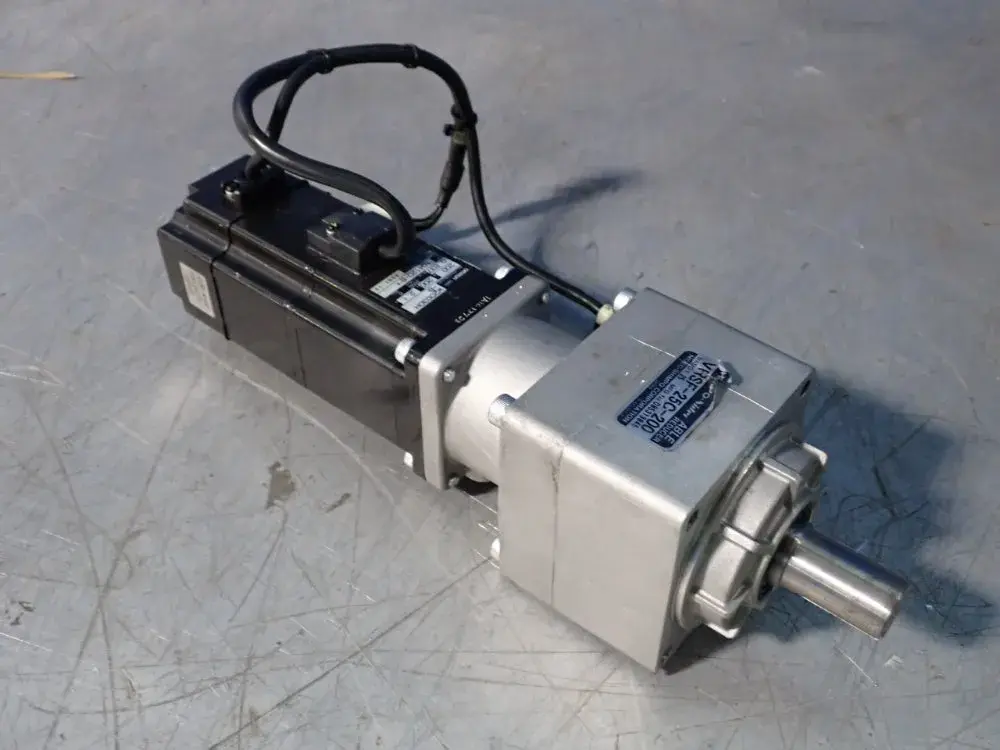 USED OMRON R88MW20030HB