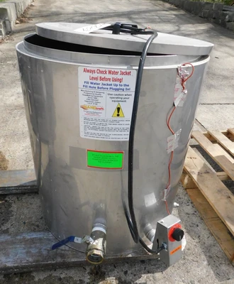 USED SOAP EQUIPMENT 40 GALLON