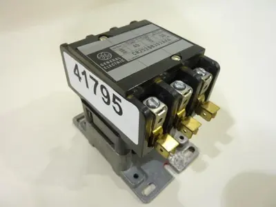 USED GENERAL ELECTRIC / GE CR253DB302AAA