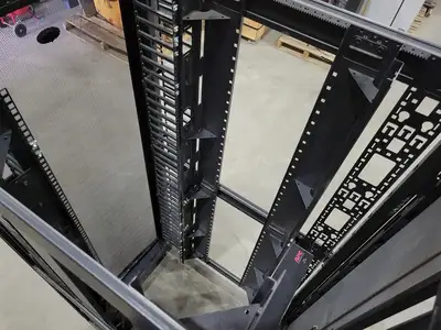 USED SCHNEIDER ELECTRIC AP7581