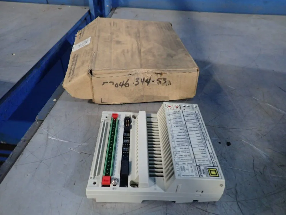 Used SQAURE D 5204634453 PLC Input & Output Ohio US | HGR 24 #879797