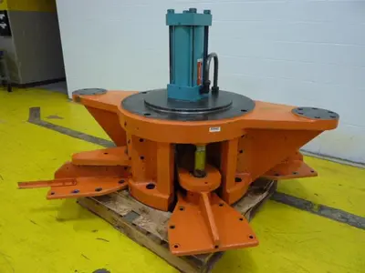 USED CINCINNATI MILACRON INJECT942