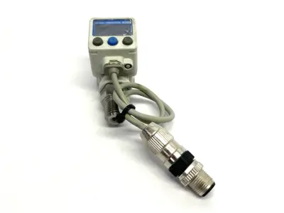 Used SMC Digital Pressure Switch 1/4" DAMAGED & MISSING BRACKET Pressure Switches Michigan US | Maverick Industrial Sales #1398890