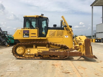 USED 2016 Komatsu D65EXI-18